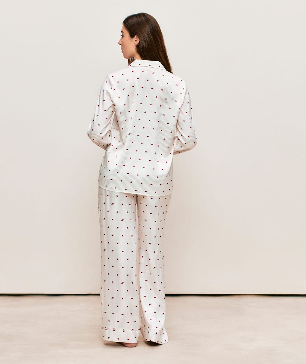 Pantalon en satin motifs c&oelig;urs;