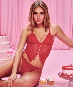 Lace triangle bustier;