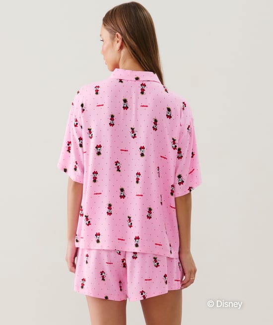 Short Minnie;