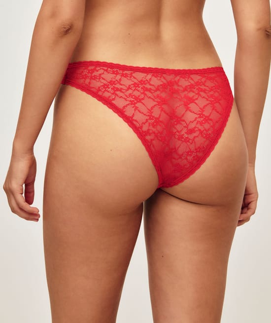 Floral lace panties with a small bow;