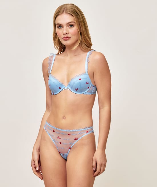 Thong with lip embroidery and love messages;