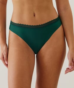Cotton and lace thong;