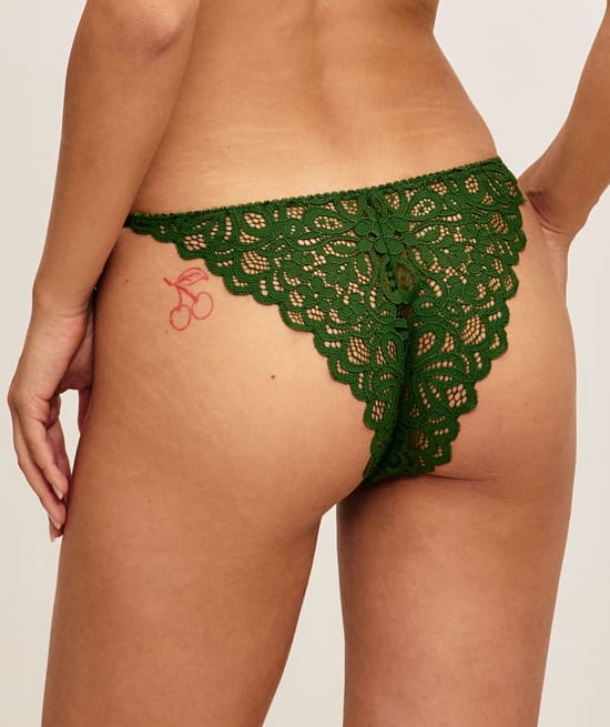 Culotte en dentelle florale;