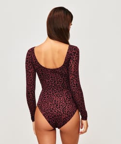 Cuerpo segunda piel mangas largas estampado de leopardo;