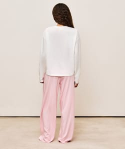 Ensemble t-shirt et pantalon motifs chatons;