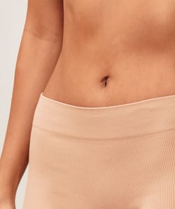 Shorty seamless;