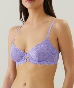 Lace balconette bra;