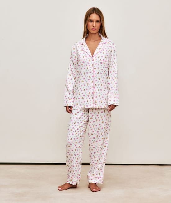 Flannel pants with a floral and rabbit print;