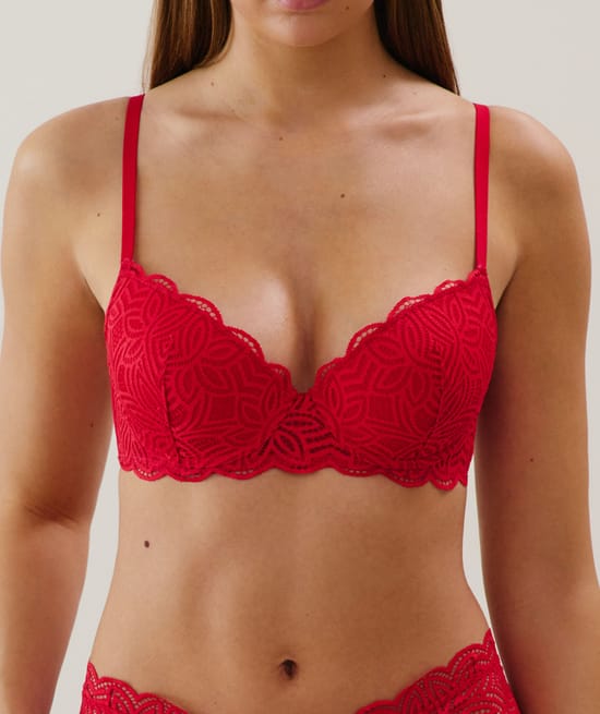 Lace push-up bra - red;