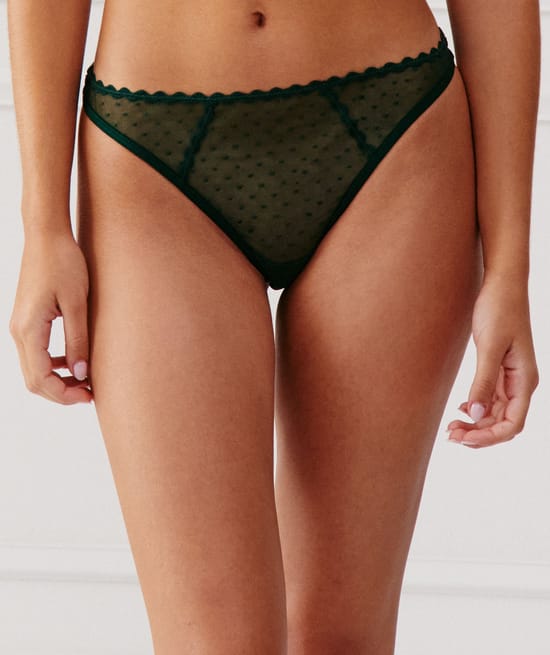 Lace tanga briefs;