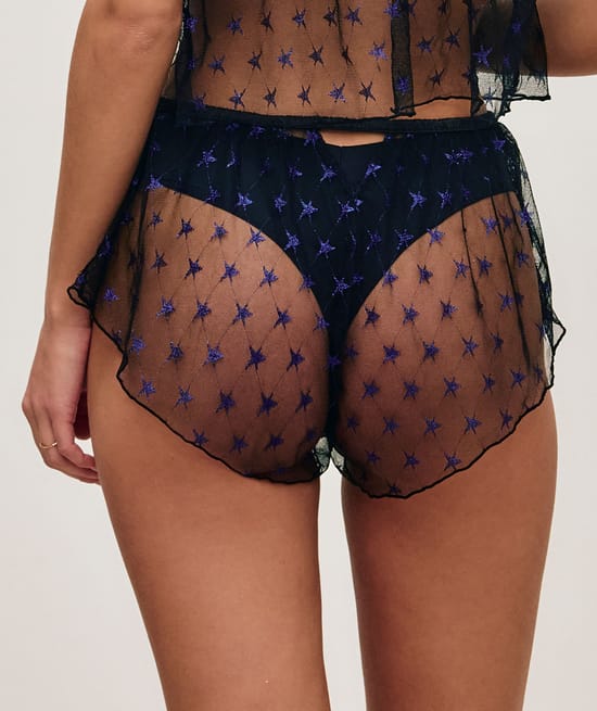 Mesh shorts with star embroidery;