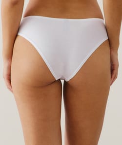Pack of cotton briefs;