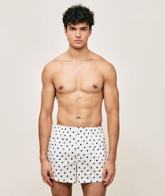 Cotton boxer shorts with heart pattern;