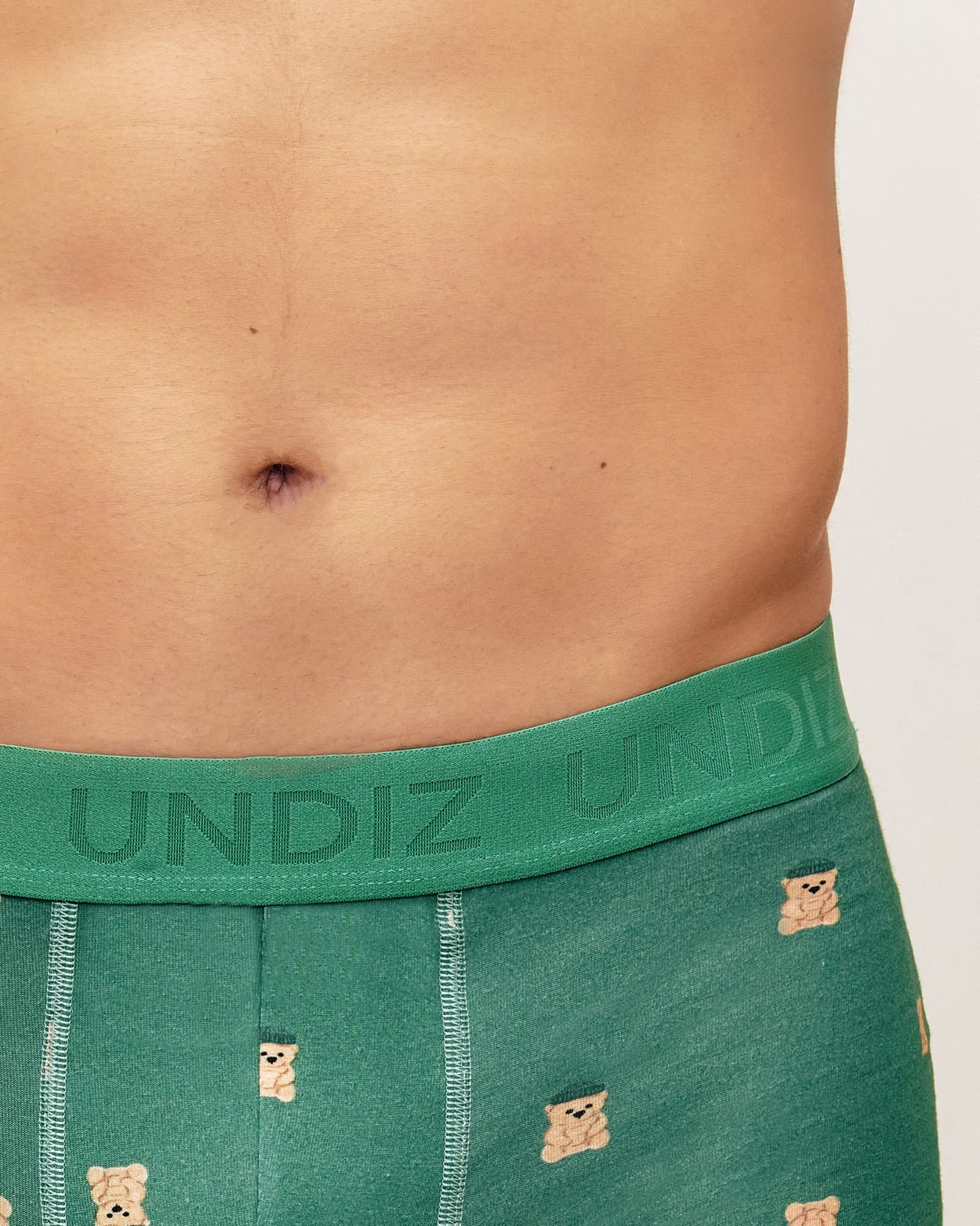 Green cotton boxer with bear patterns;