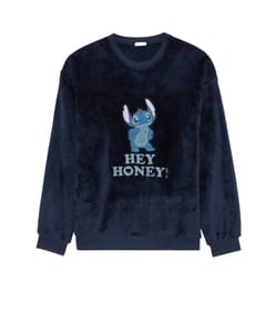 Stitch pyjama set;