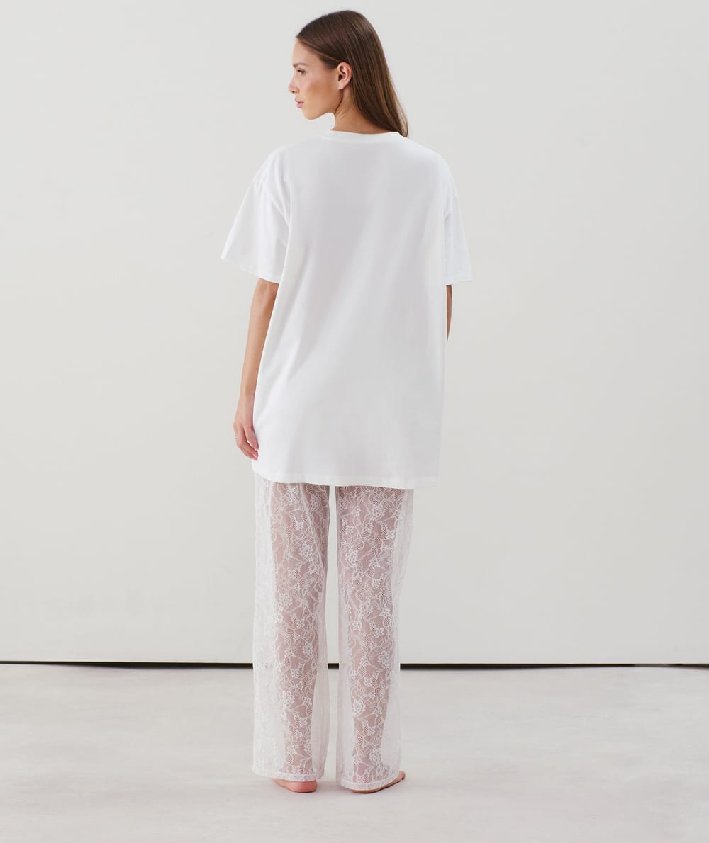 Pantalón de encaje;