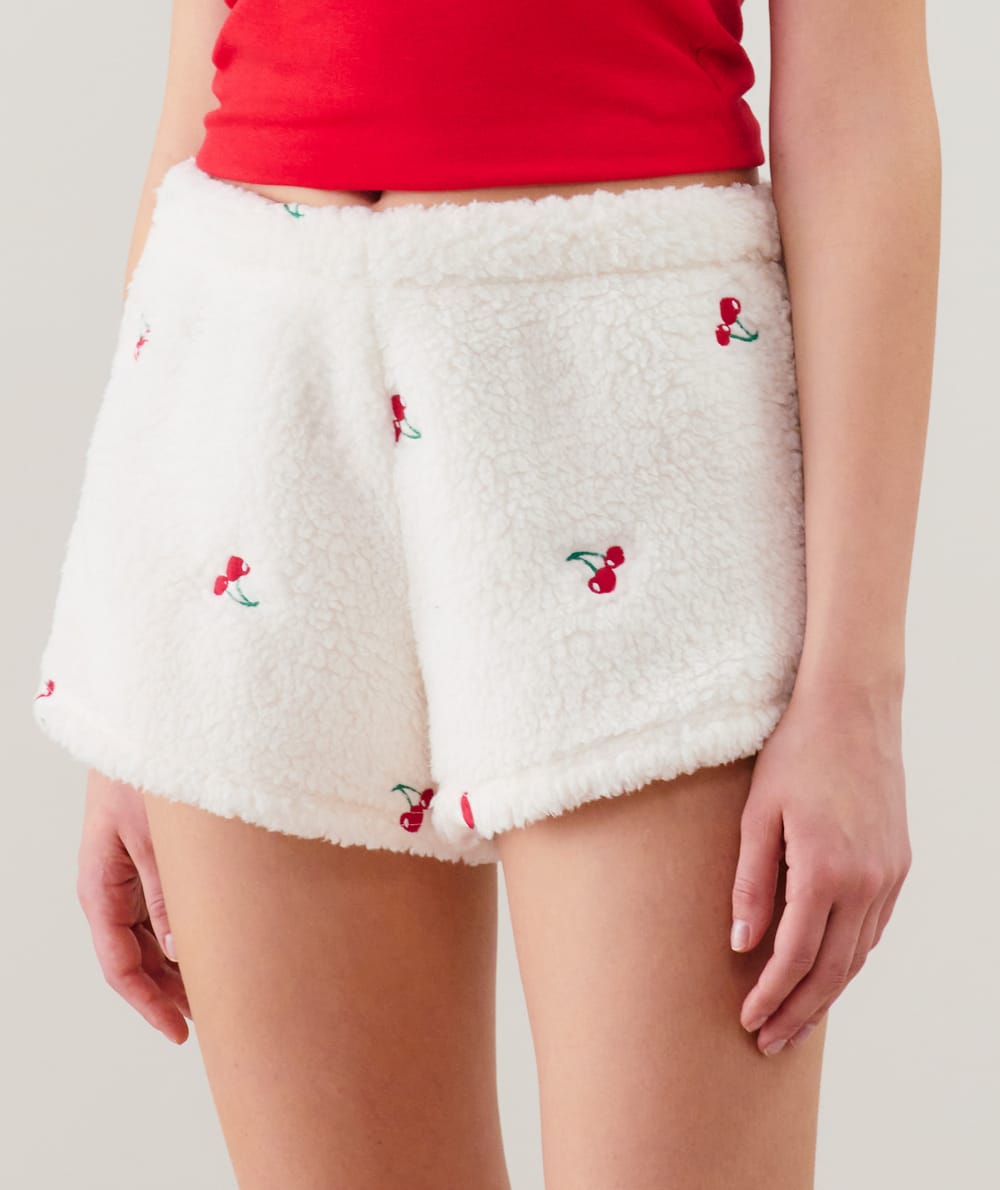 Short en polaire;