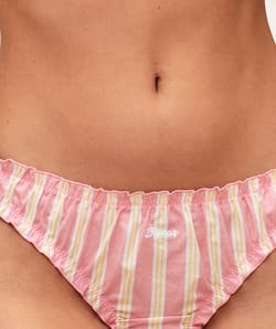 Striped cotton string with 'kisses' embroidery;