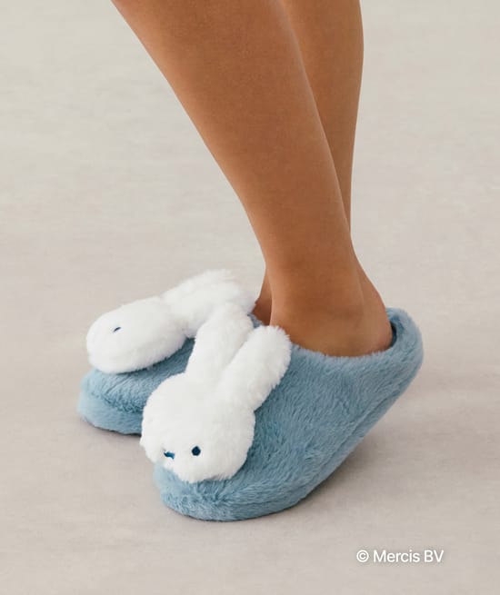 Zapatillas Miffy;