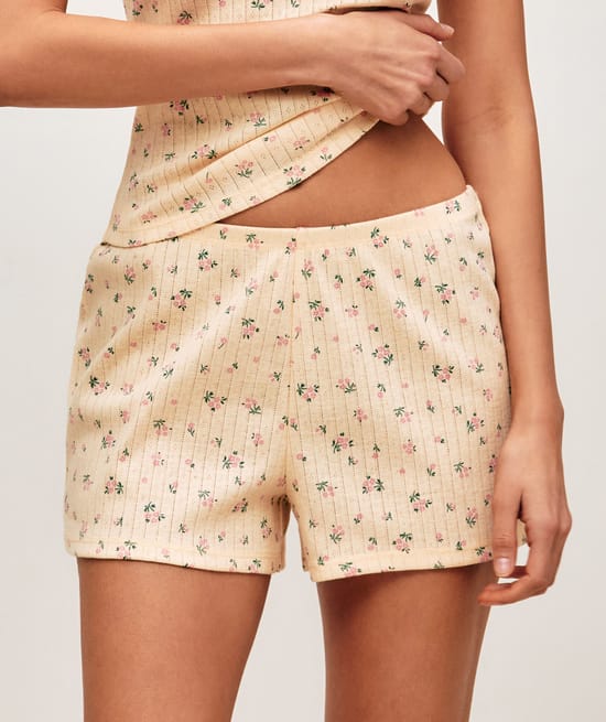 Short en pointelle avec imprim&eacute; fleurs;