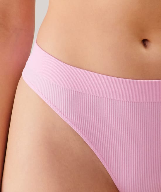 String taille haute seamless rose;