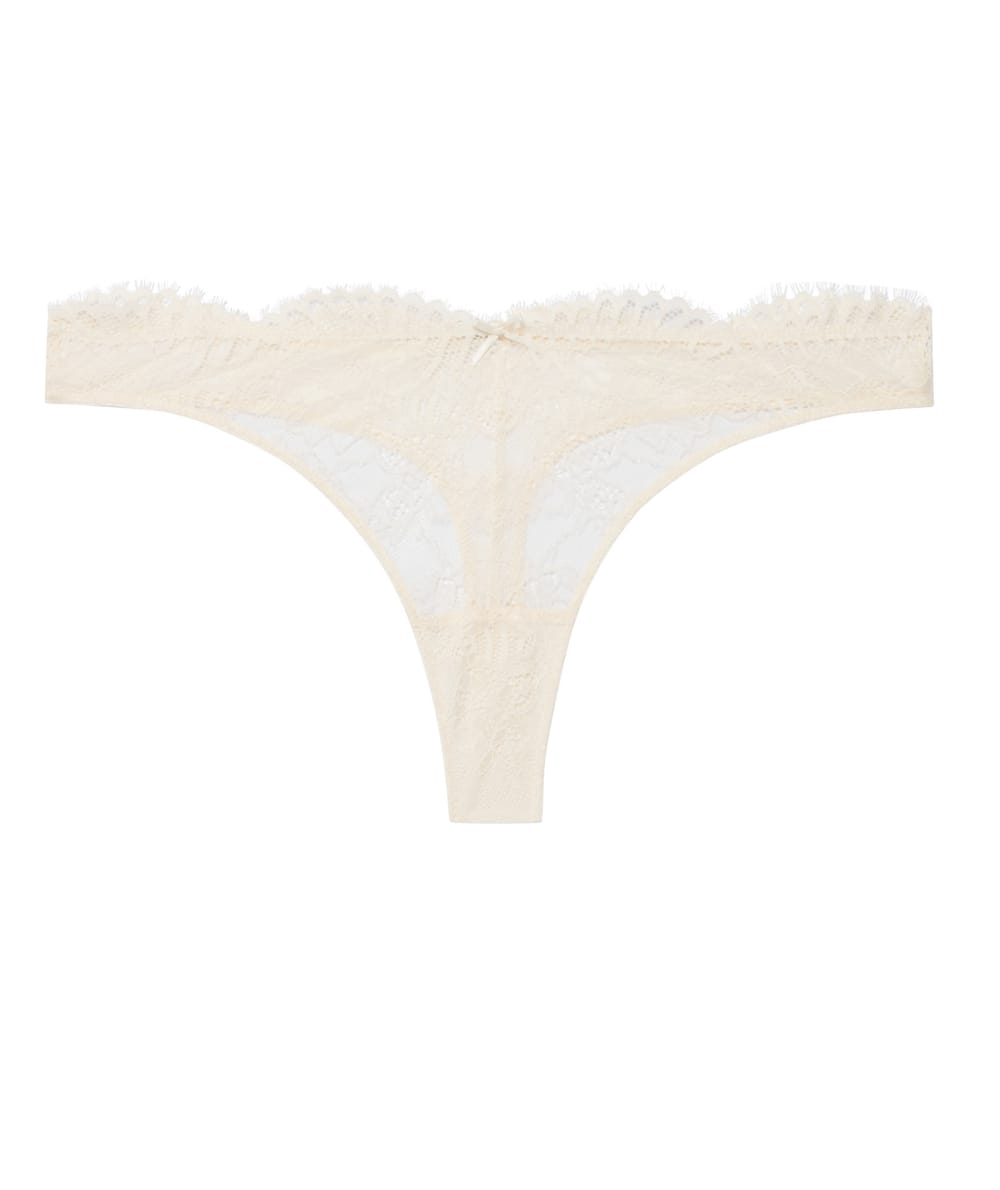 String en dentelle;