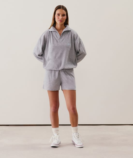 Sweatshirt gris chiné;