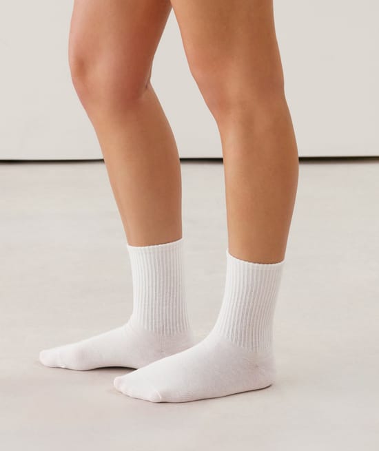 Pack of 3 cotton socks;