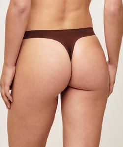 Pack of 3 seamless thongs;