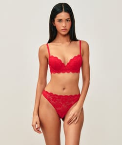 Floral lace push-up bra;