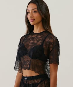 Lace top;