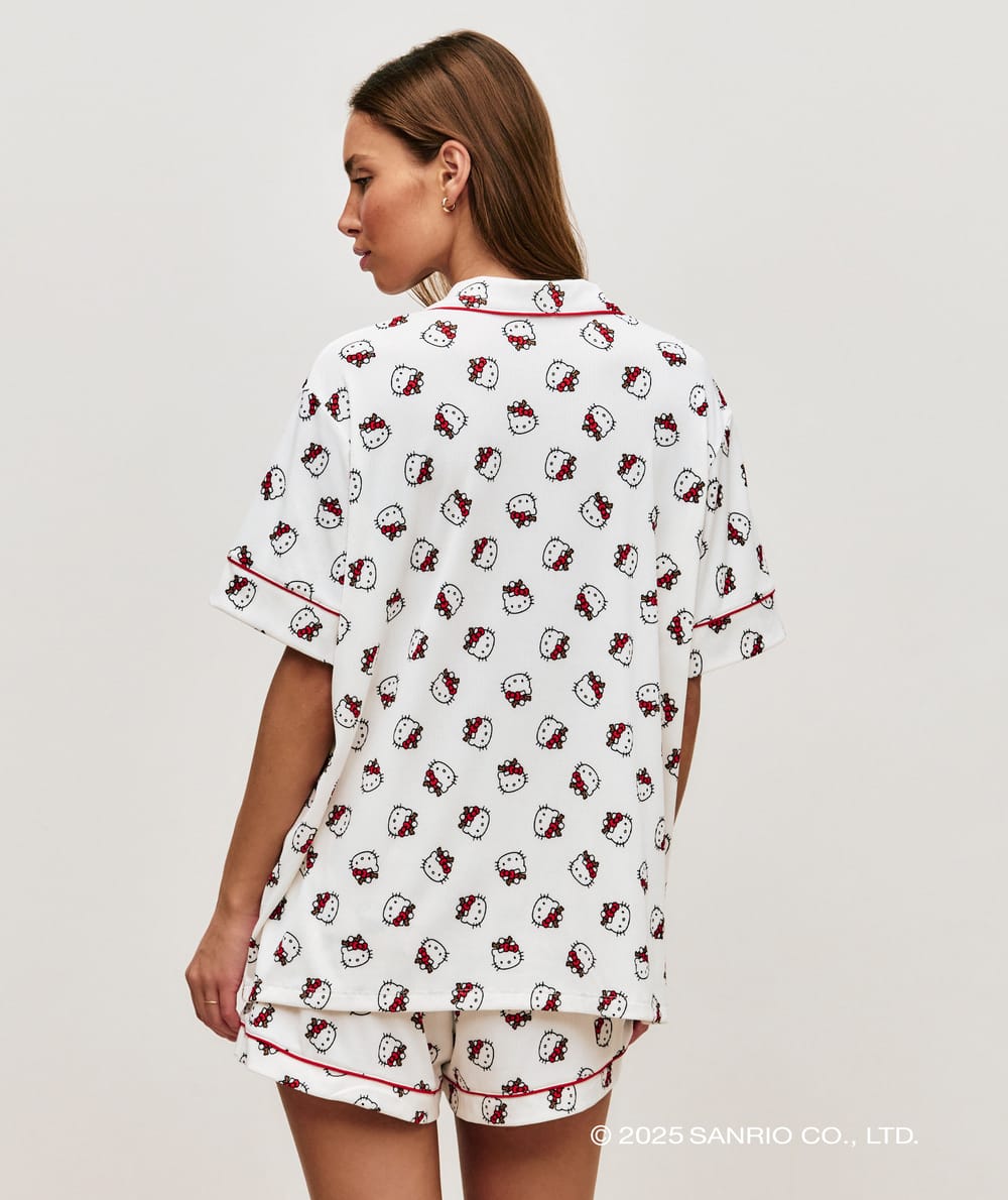 Chemise Hello Kitty;
