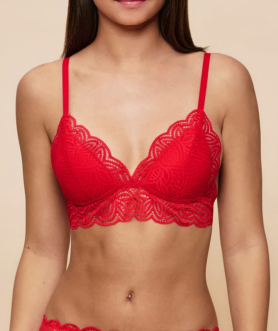 Lace push-up triangle bra;