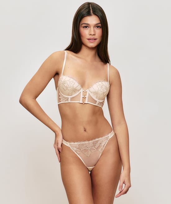 Soutien-gorge push-up avec broderies;