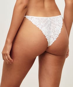 Floral lace thong with bow;