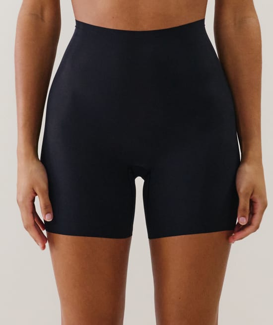 Shorty sans coutures en microfibre;