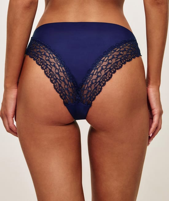Microfibre and lace knickers;