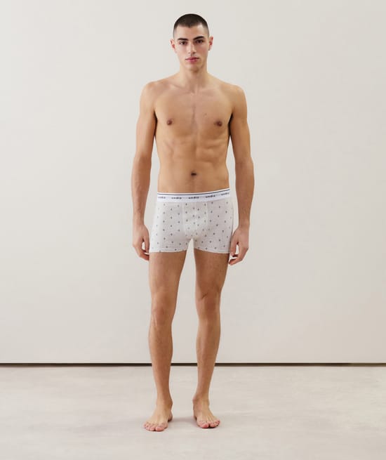 Patterned cotton boxer shorts;