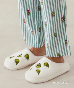 Grinch sherpa slippers;