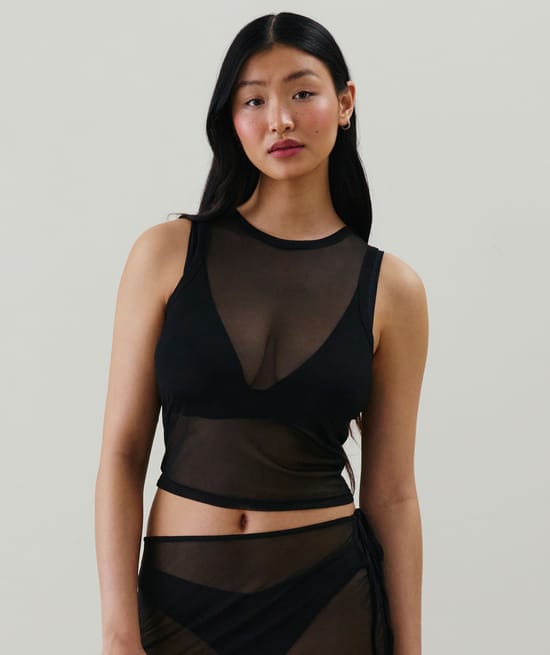 Mesh tank top;