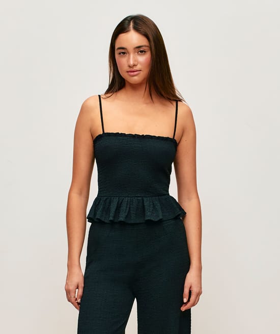 Black textured fabric caraco;