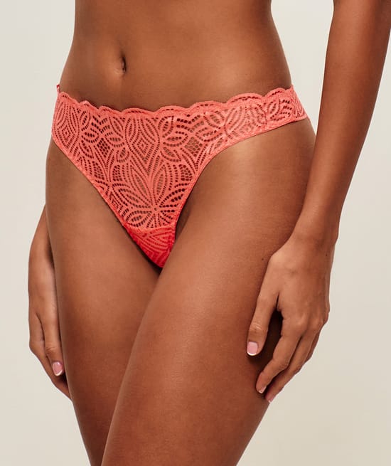 Lace thong;