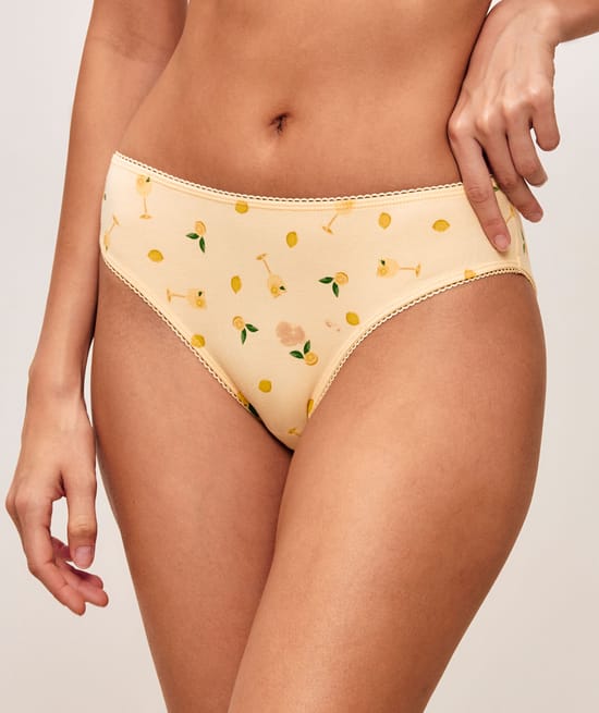 Set of 3 cotton printed fruit panties;