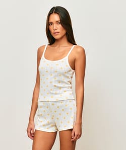 Short in printed pointelle sun;