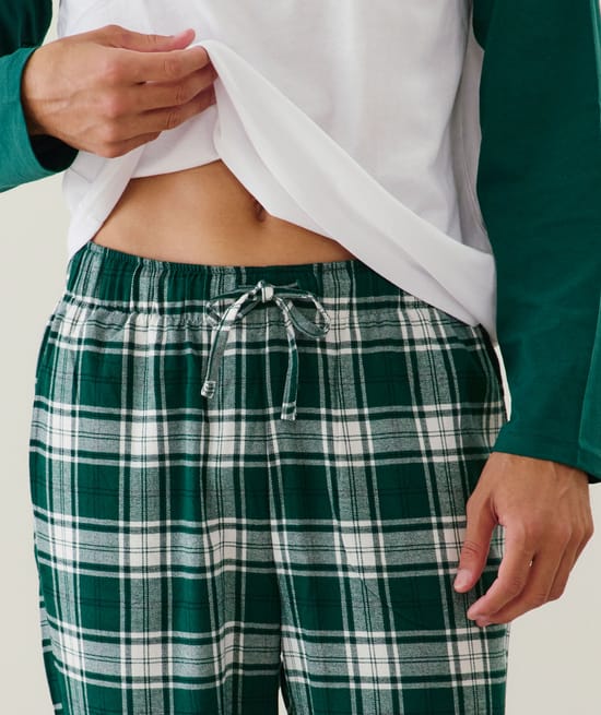 Checkered cotton pajama set;