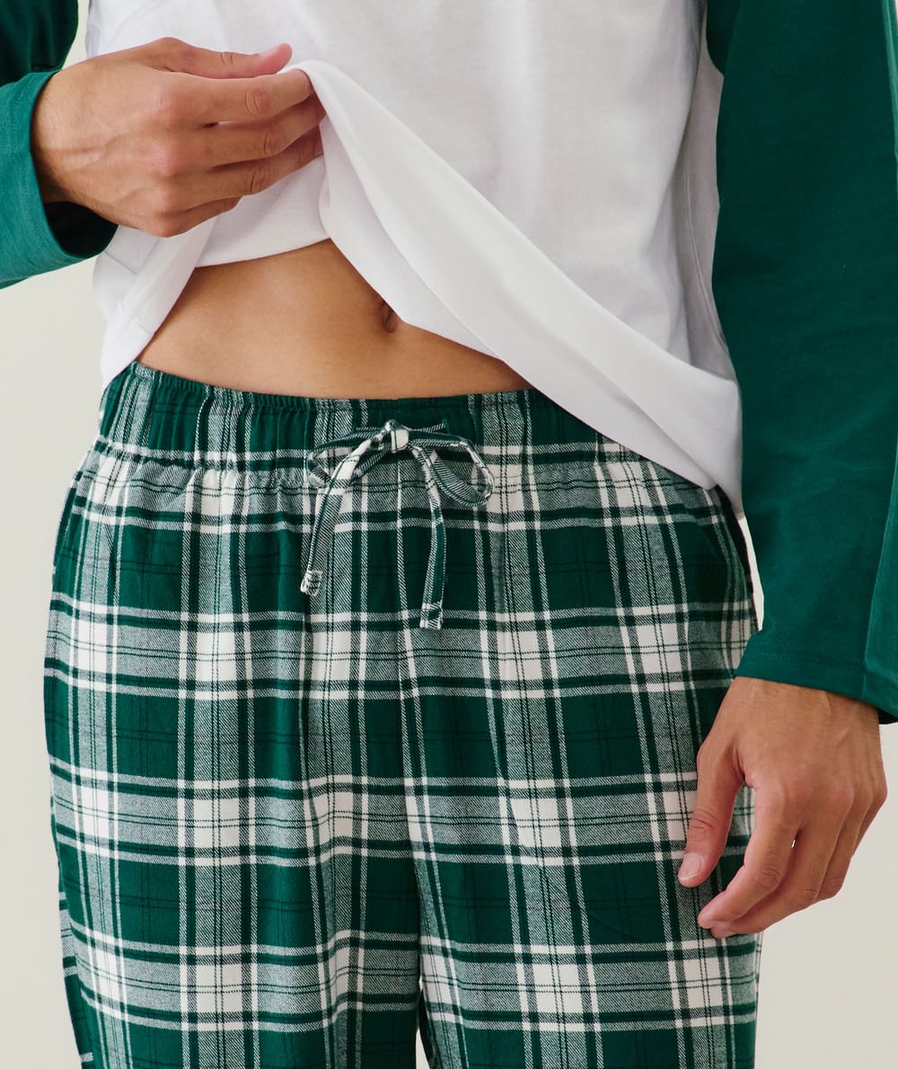 Checkered cotton pajama set;