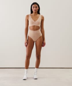 Culotte sculptante en seamless;