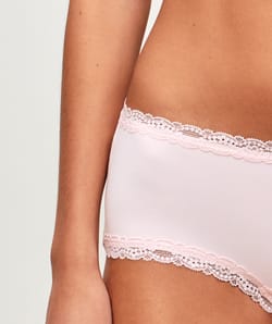 Shorty en microfibre et dentelle;