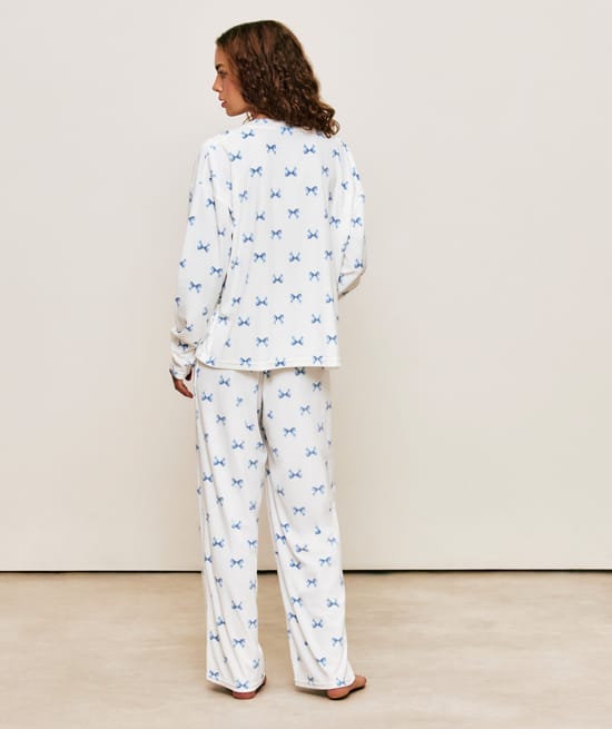 Set t-shirt and corduroy pants with knot patterns;
