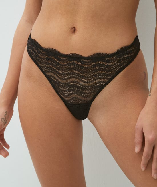 String en dentelle;